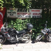 Photo taken at Tiryakioğlu Motorsiklet by Erencan T. on 6/11/2014