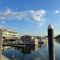 Photo taken at Southwest Waterfront Park by Sarah J. on 7/5/2023