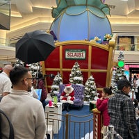 Photo taken at Fair Oaks Mall by Sarah J. on 12/24/2022