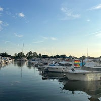 Photo taken at Southwest Waterfront Park by Sarah J. on 7/5/2023