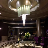 Foto tomada en Limak Eurasia Luxury Hotel  por Hatice E. el 11/13/2022