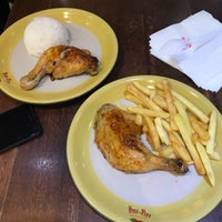 Photo taken at Piri-Piri Flaming Chicken (พิริ พิริ) by Fbb D. on 5/30/2018