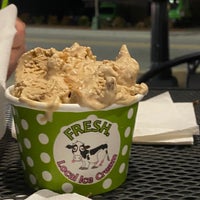 11/2/2022 tarihinde Arthur B.ziyaretçi tarafından Fresh Local Ice Cream'de çekilen fotoğraf