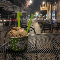 11/7/2022 tarihinde Arthur B.ziyaretçi tarafından Fresh Local Ice Cream'de çekilen fotoğraf