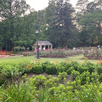 Photo taken at Raleigh Rose Garden by Arthur B. on 5/21/2023