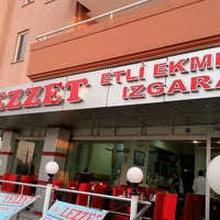 รูปภาพถ่ายที่ Lezzet Etli Ekmek-Izgara FSM โดย Berrak T. เมื่อ 7/15/2013