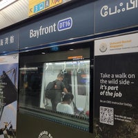 Photo taken at Bayfront MRT Interchange (CE1/DT16) by Wayne H. on 8/27/2023