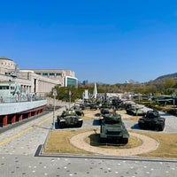 Photo taken at The War Memorial of Korea by ɐןɐqıɐɥ on 4/9/2024