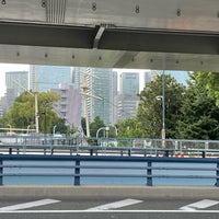Photo taken at 東京海洋大学 品川キャンパス (TUMSAT) by ɐןɐqıɐɥ on 8/24/2022