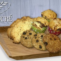 รูปภาพถ่ายที่ Zucré Boutique De Pan โดย Zucré Boutique De Pan เมื่อ 9/10/2013