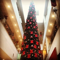 Photo taken at Mall Portal Centro by Paulina T. on 11/17/2012