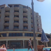 รูปภาพถ่ายที่ Akcakoca Hotel &amp; Spa โดย AYŞEGÜL A. เมื่อ 7/17/2015