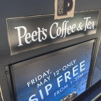 5/12/2017 tarihinde Steven W.ziyaretçi tarafından Peet&amp;#39;s Coffee &amp;amp; Tea'de çekilen fotoğraf