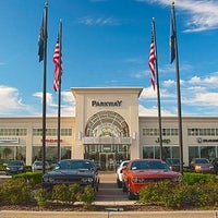 Das Foto wurde bei Parkway Chrysler Dodge Jeep Ram von Parkway Chrysler Dodge Jeep Ram am 7/9/2013 aufgenommen