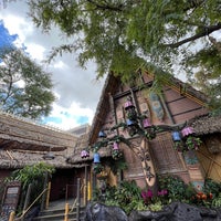 Photo taken at Walt Disney&amp;#39;s Enchanted Tiki Room by Denise L. on 2/28/2023