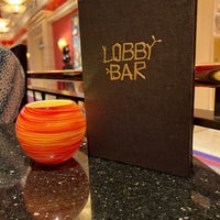 7/18/2023 tarihinde Denise L.ziyaretçi tarafından Encore Lobby Bar &amp;amp; Cafe'de çekilen fotoğraf
