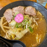 Photo taken at ラーメン さんぱち 豊見城店 by Hitoshi T. on 11/2/2019