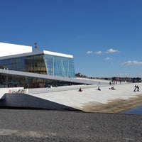 Foto tirada no(a) Operahuset por Martin J. em 5/6/2017