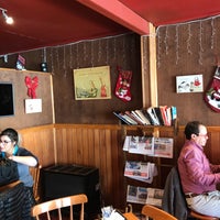 12/18/2017 tarihinde Alexey M.ziyaretçi tarafından Café Montt'de çekilen fotoğraf