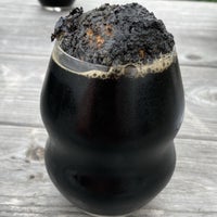Foto tirada no(a) Burnt Marshmallow Brewing and Rudbeckia Winery por Baron D. em 10/4/2021