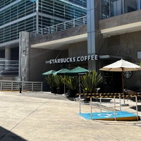 Photo taken at Starbucks by Rodolfo Alberto C. on 12/29/2021