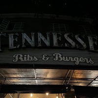 Снимок сделан в Tennessee Ribs &amp;amp; Burgers пользователем Rodolfo Alberto C. 6/5/2022