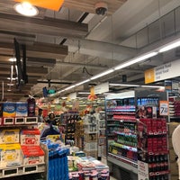 Photo taken at Fairprice Fínest by Stefpenny on 2/16/2019