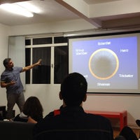 Photo taken at Escola Design Thinking by Guilherme G. on 5/27/2013