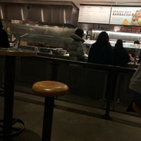 Photo taken at Chipotle Mexican Grill by Gledson S. on 3/3/2024