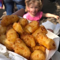Photo taken at Mouth Trap Cheese Curds by Joel T. on 9/1/2018