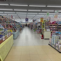 Photo taken at カワチ薬品 佐久平店 by 黒威 竜 on 4/3/2022