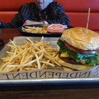 1/12/2019にpirooz p.がAraxi Burgerで撮った写真