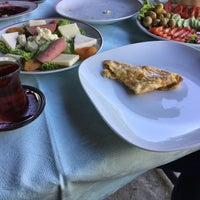Photo taken at Trakyum Et Lokantası by Esengül C. on 9/29/2016