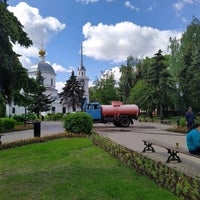 Photo taken at Остановка «ул. Зинаиды Конопляниковой» by Sasha P. on 5/25/2021