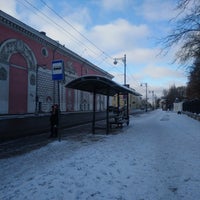 Photo taken at Остановка «Библиотека Горького» by Sasha P. on 11/28/2018