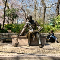 Photo taken at Hans Christian Andersen Statue by Shane S. on 4/4/2022