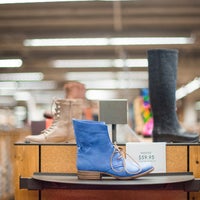 DSW Designer Shoe Warehouse - Greenwich 