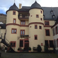 2/2/2014 tarihinde Christopher B.ziyaretçi tarafından Restaurant Schloss Zell'de çekilen fotoğraf