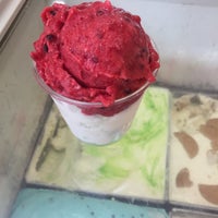 Photo taken at Helados QBE by Ian H. on 5/23/2017