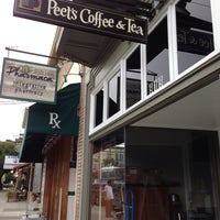 Photo taken at Peet&amp;#39;s Coffee &amp;amp; Tea by Cat T. on 8/6/2013