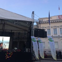 รูปภาพถ่ายที่ Daukanto aikštė | Daukantas Square โดย Ramune M. เมื่อ 5/27/2017