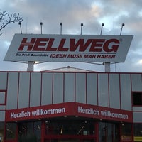 Photo taken at Hellweg by T. H. on 3/10/2017
