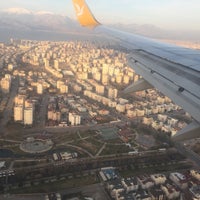 รูปภาพถ่ายที่ Antalya Havalimanı (AYT) โดย Seda B. เมื่อ 2/3/2017
