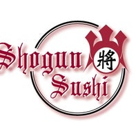 รูปภาพถ่ายที่ Shogun Sushi โดย Shogun Sushi เมื่อ 7/13/2013