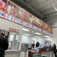 Photo taken at Costco by Yeliz 애. on 11/20/2019