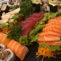 Photo taken at Flying Sushi by Cida H. on 11/27/2017