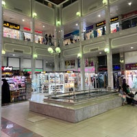 Photo taken at Madinat Zayed Shopping Centre مركز مدينة زايد للتسوق by Fan J. on 12/18/2021