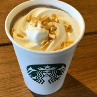 11/11/2017 tarihinde Raymond S.ziyaretçi tarafından Starbucks'de çekilen fotoğraf