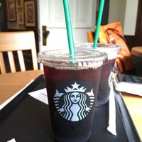 Photo taken at Starbucks by YSK on 6/11/2016
