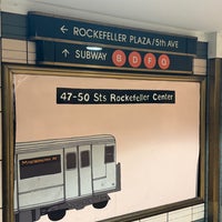 Photo taken at MTA Subway - 47th-50th St/Rockefeller Center (B/D/F/M) by ぜろ on 1/27/2024